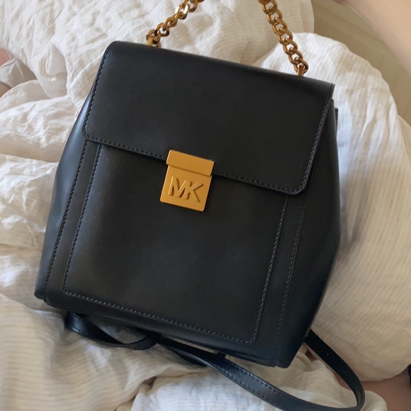 Michael Kors Mindy Backpack - Picture 1 of 7